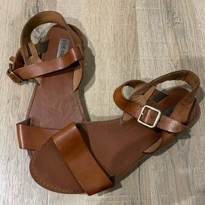 Steve Madden sandals